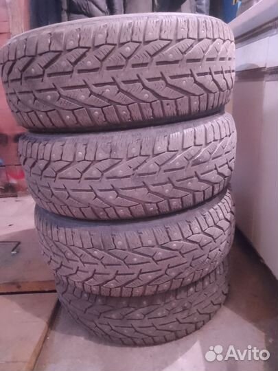 Kormoran Stud 2 205/55 R16 94T