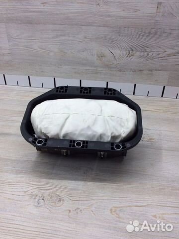 Подушка безопасности пассажирская (в торпедо)