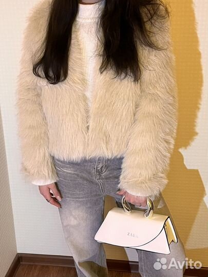 Шуба женская искуственная короткая