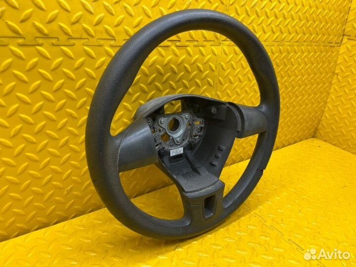 Руль Volkswagen Multivan 2011