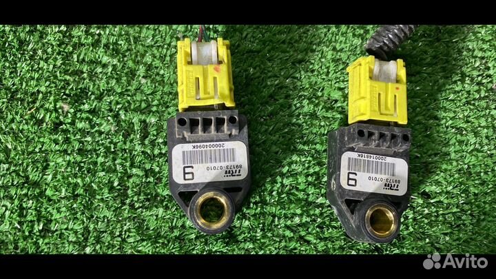 Датчик удара Toyota Camry XV40 09173-07010