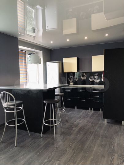 2-к. квартира, 52 м², 6/9 эт.