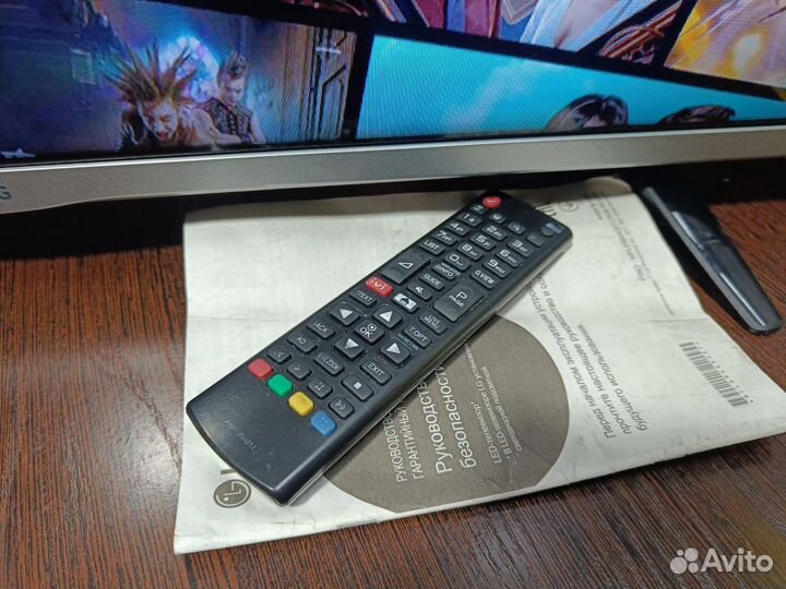 Телевизор SMART tv 32 дюйма