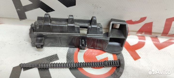 Крепление бампера заднее правое Audi A6 4G CGW