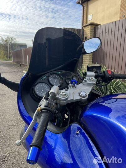 Suzuki GSX 600F Katana