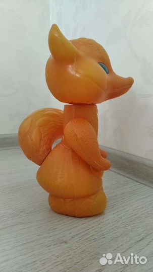 Игрушка лиса пластик СССР