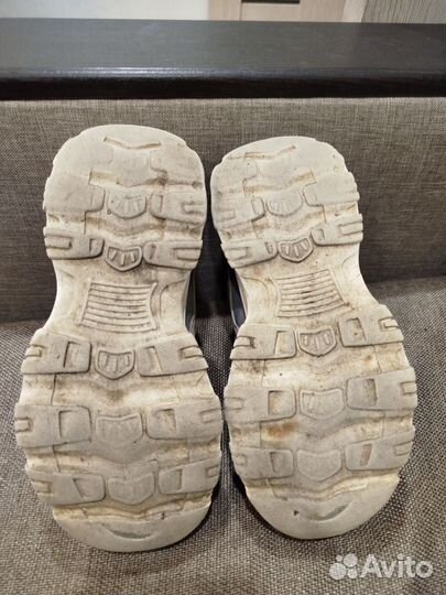 Кроссовки детские 35 размер