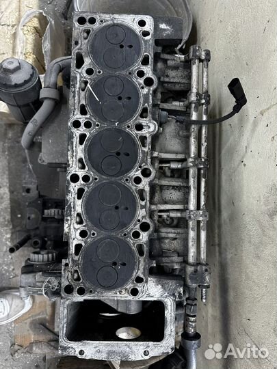 Двигатель 2.5 TDI VW T5