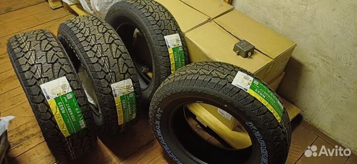 Kapsen RS23 Practical Max A/T 235/65 R17 104T