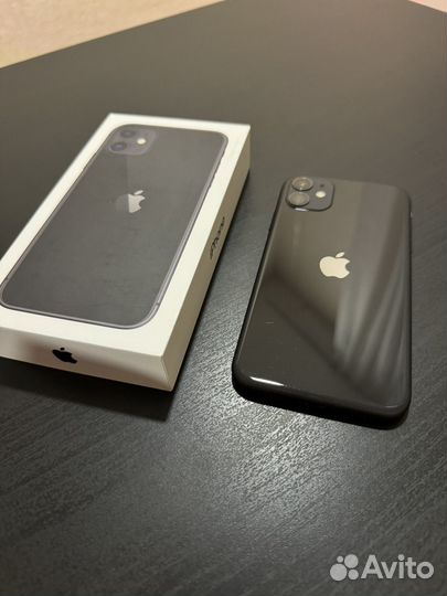 iPhone 11, 64 ГБ