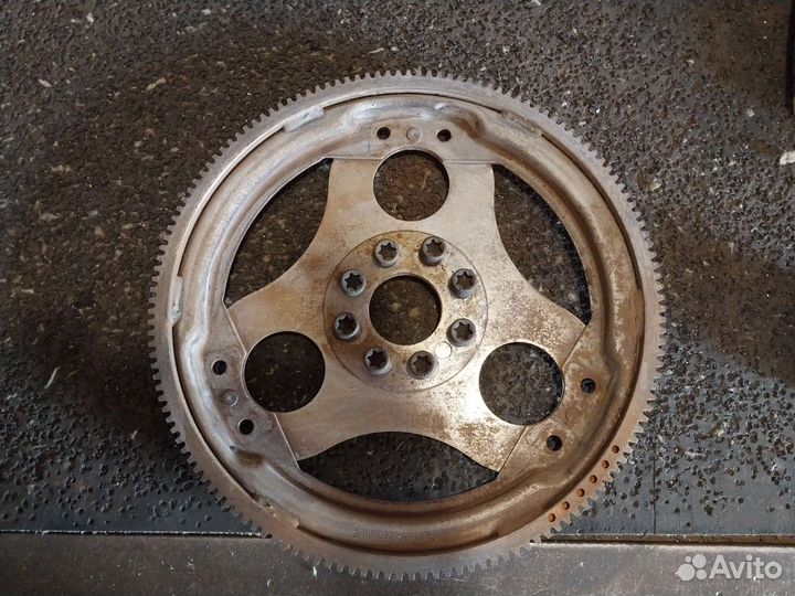 Маховик АКПП m112