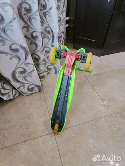 Самокат детский трехколесный бу
