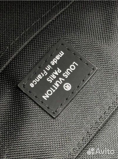 Сумка District PM Louis Vuitton