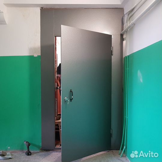 Дверь входная тамбурная