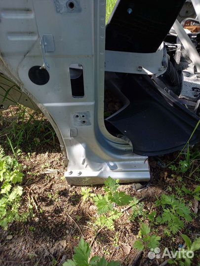 Порог левый и правый Citroen c3 Picasso