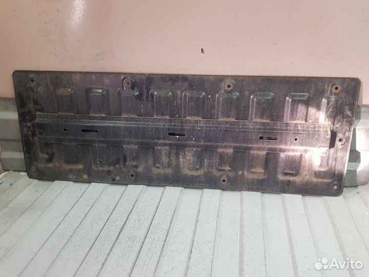 Обшивка крышки багажника Ssangyong Actyon Sports