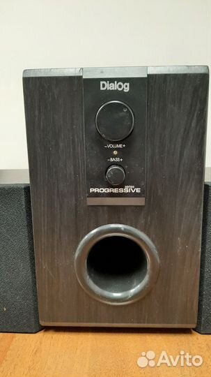 Акустические колонки для компьютера 2.1