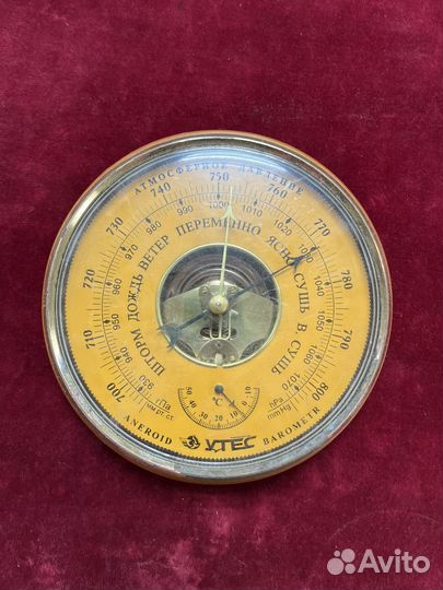 Барометр термометр Утес