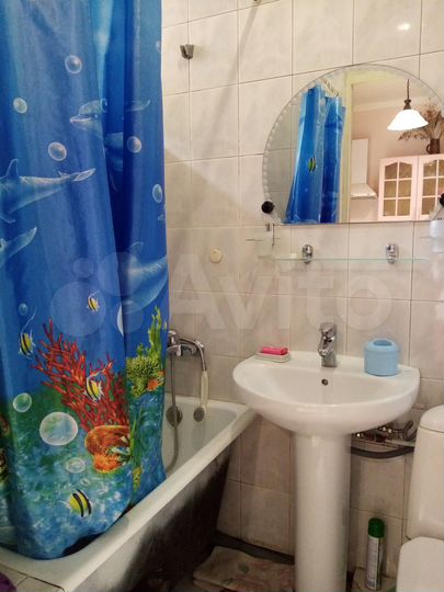 2-к. квартира, 52 м², 2/4 эт.