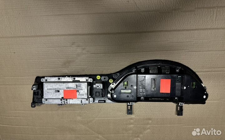 Audi Q7 приборная панель