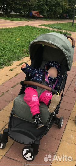 Прогулочная коляска