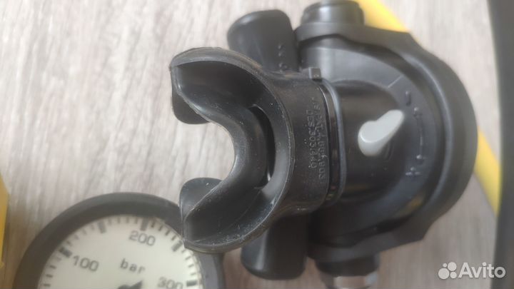 Регулятор для дайвинга Aqualung Calipso