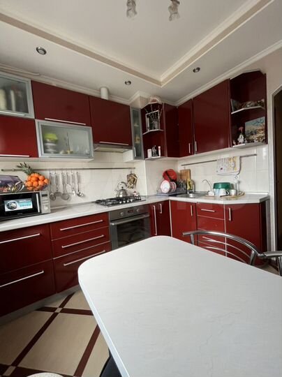 2-к. квартира, 49 м², 8/9 эт.