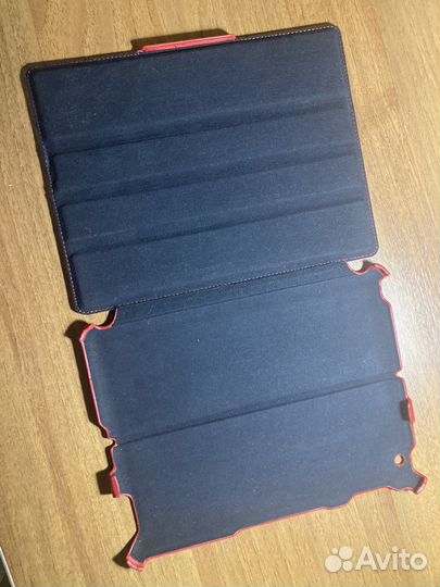 Чехол Ferrari для iPad