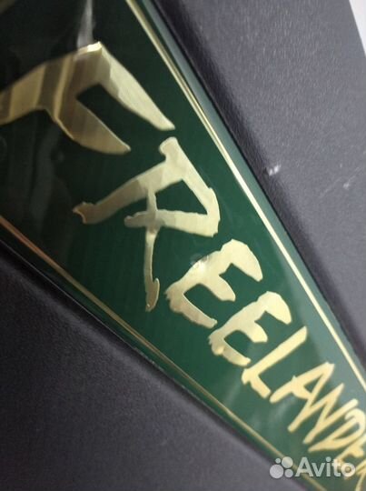 Накладка двери багажника Land Rover Freelander L31