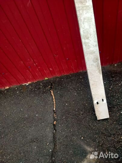 Усилитель бампера на Тойота prius гибрид