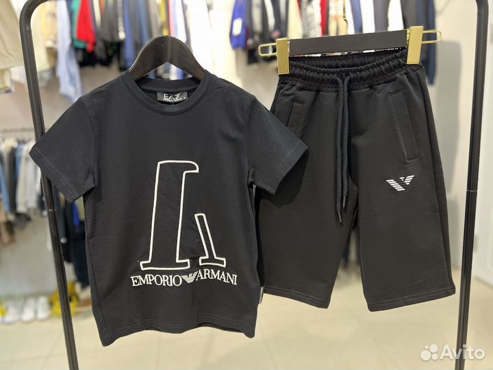 Костюм мужской летний