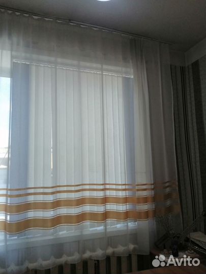 Тюль и карниз