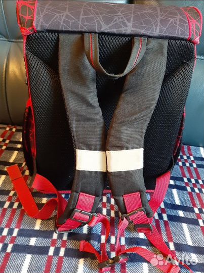 Школьный рюкзак