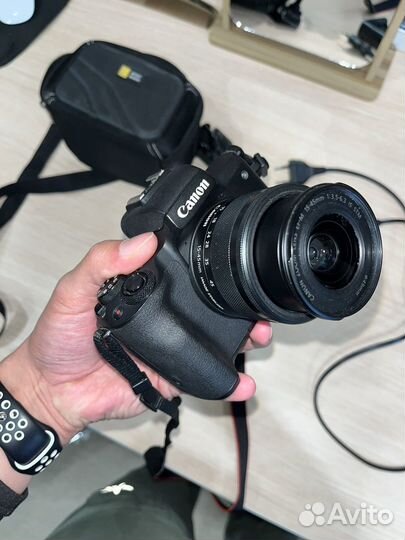 Canon eos M50 + объектив kit