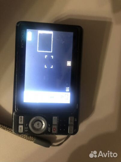 Компактный фотоаппарат