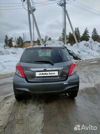 Toyota Vitz 1.3 CVT, 2011, 120 000 км