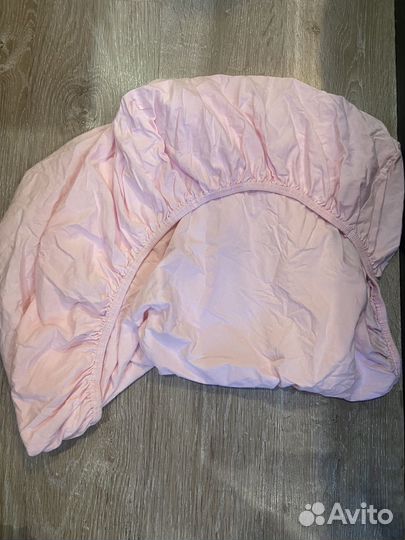 Простынь на резинке в детскую кровать