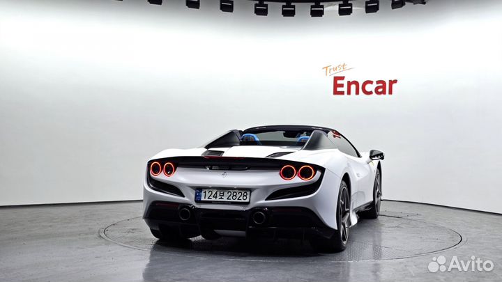 Ferrari F8 Spider 3.9 AMT, 2022, 9 000 км