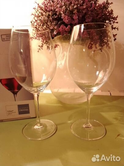 Хрустальные фужеры, бокалы, рюмки