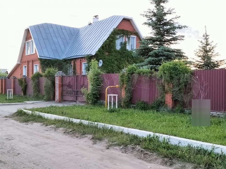 Коттедж 140 м² на участке 6 сот.