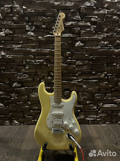 Fender player stratocaster hss