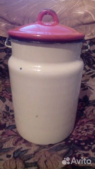 Бидоны однотонные и с рисунком (СССР)