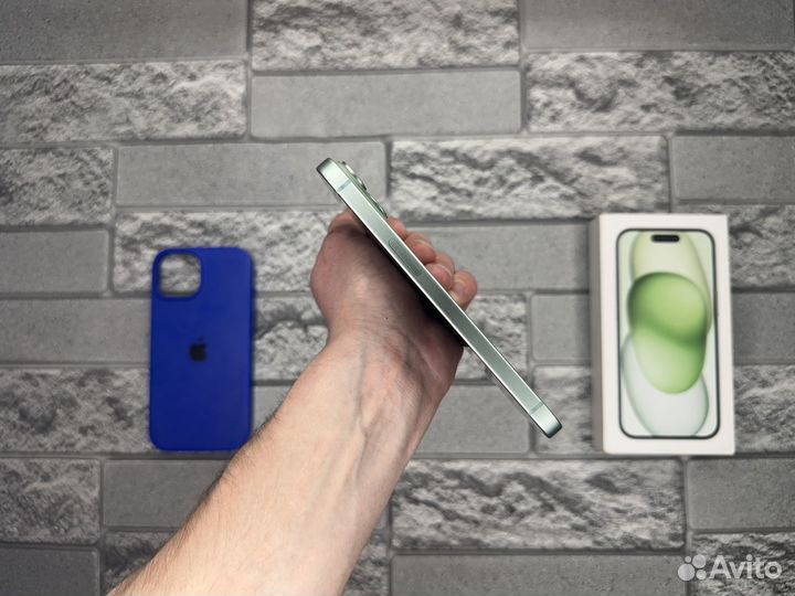 iPhone 15, 128 ГБ