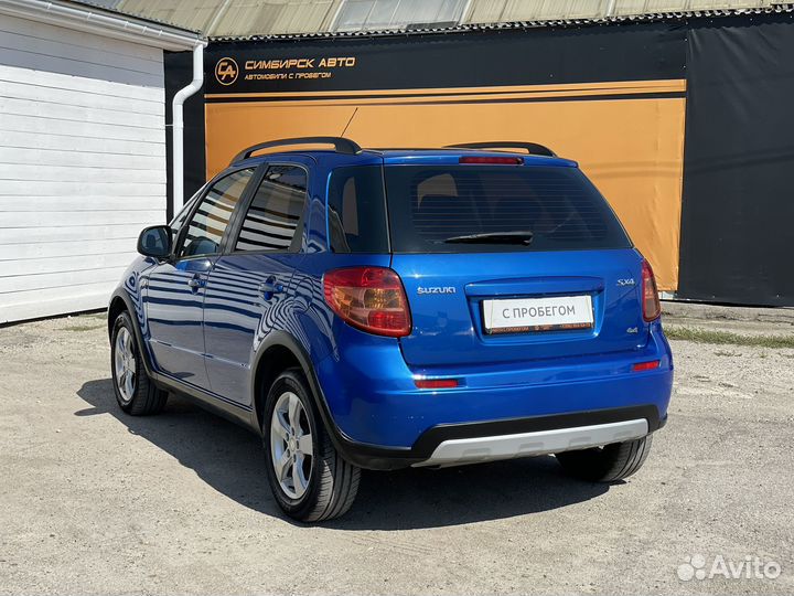Suzuki SX4, 2011