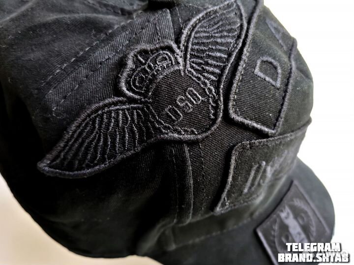 Кепка Dsquared2