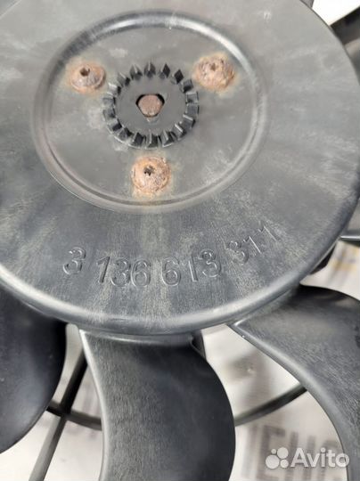 Вентилятор радиатора Opel Astra H универсал