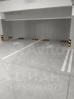 Машиноместо, 27 м²