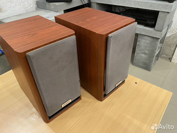 Акустика полочная Onkyo D-N7TX