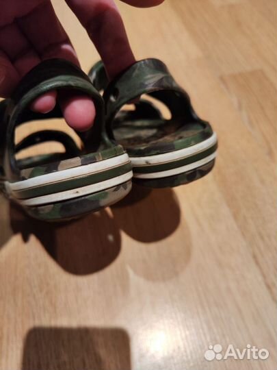 Сандали crocs c11