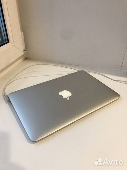 Apple MacBook Air 13